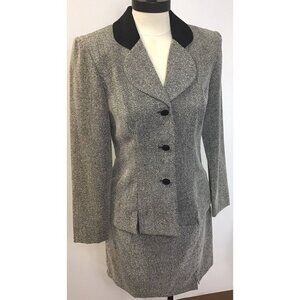 Woman’s Vintage Lisa Jo Suit Set Size 5/6 Black/White 💙